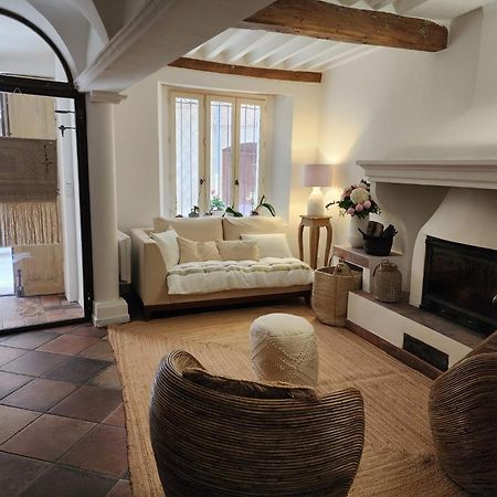 Bed and Breakfast La Belle Histoire Claviers Exterior foto