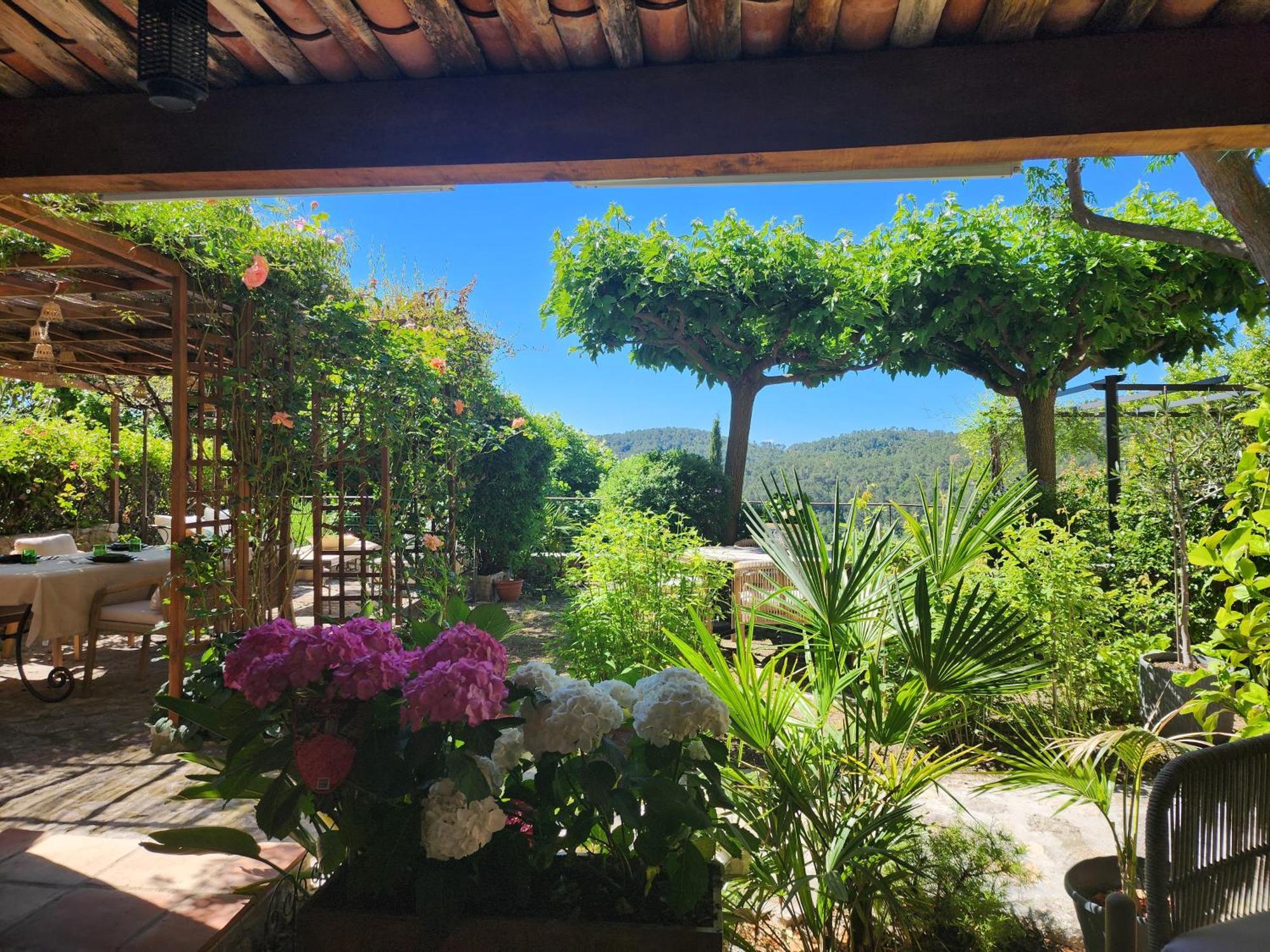 Bed and Breakfast La Belle Histoire Claviers Exterior foto