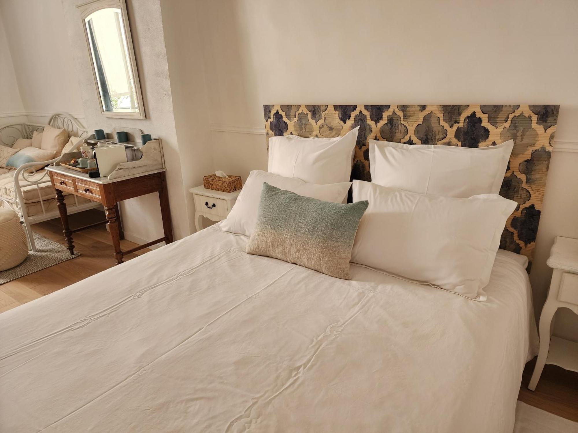 Bed and Breakfast La Belle Histoire Claviers Exterior foto