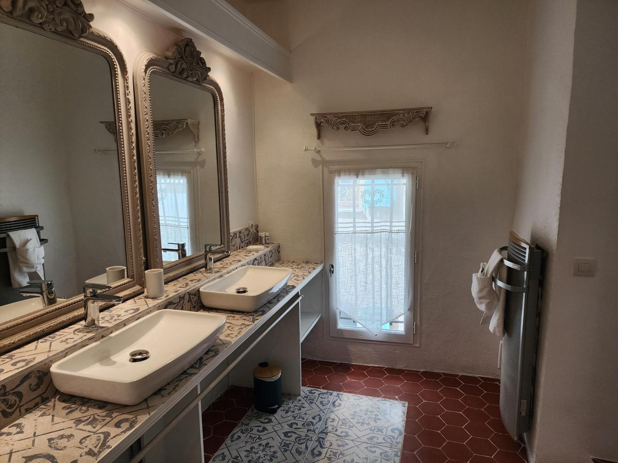 Bed and Breakfast La Belle Histoire Claviers Exterior foto