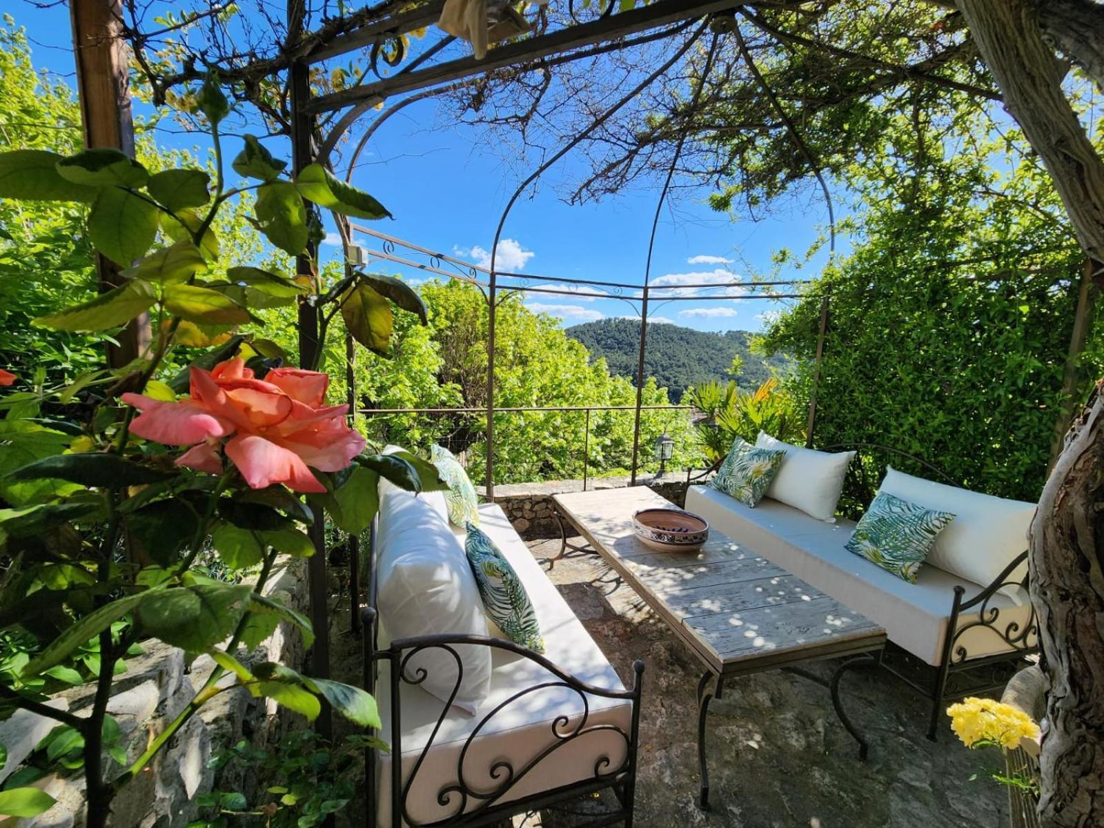 Bed and Breakfast La Belle Histoire Claviers Exterior foto